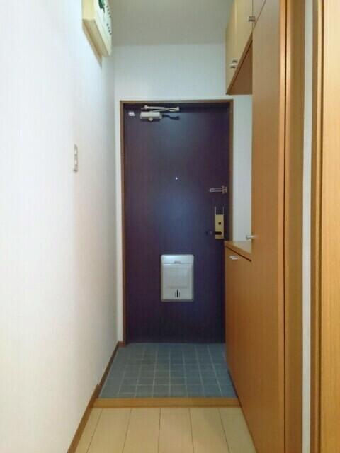 クリスタルＫＵＭＡＧＡＹＡ−Ｂ（104） 玄関