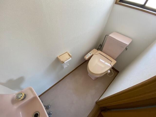 和泉町戸建貸家（1） トイレ