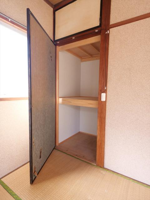 東松山市松葉町貸家（2） 収納