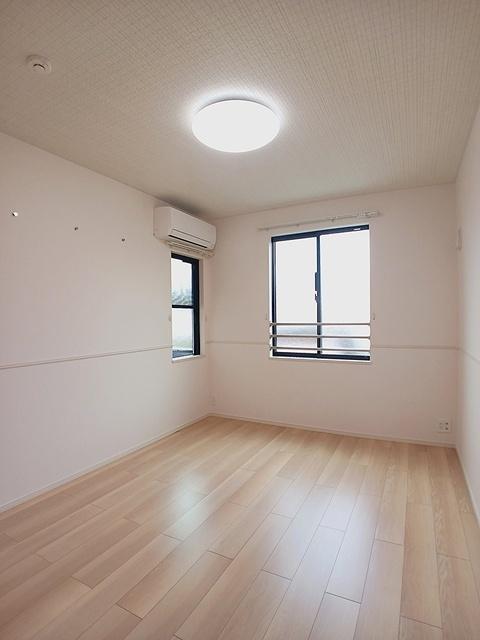 ミルト　ブリッサ　大原（203） 室内