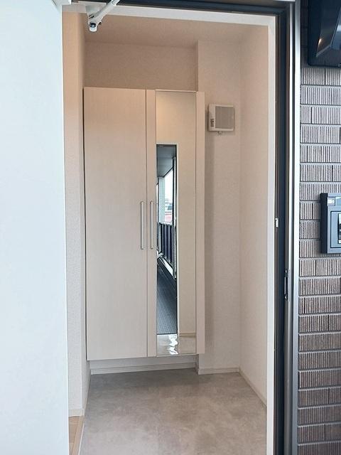 ヒカルサ熊谷ノース（105） 玄関