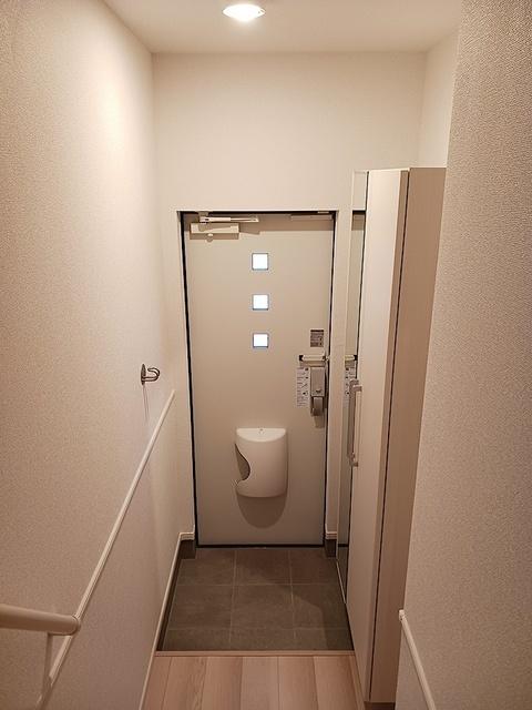 エンドア（202） 玄関