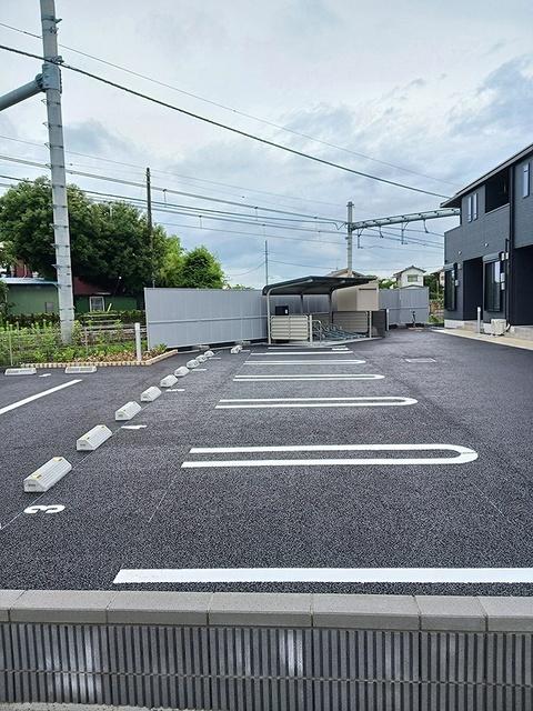 コーチェ（102） 駐車場
