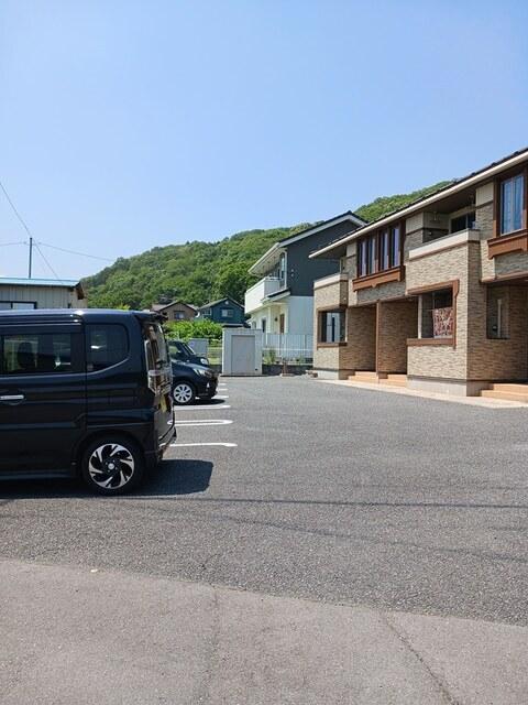 フォレストビュー（101） 駐車場