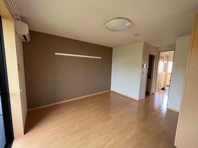ベルガモット 部屋画像
