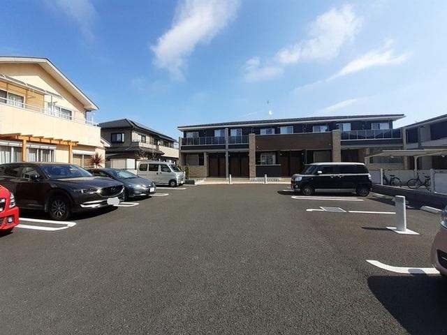 エテルノ　Ⅲ（102） 駐車場