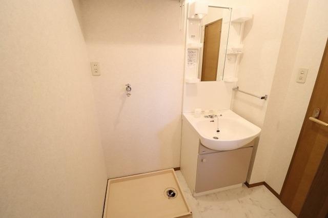 スクウェアガーデン　Ⅰ（101） 部屋画像