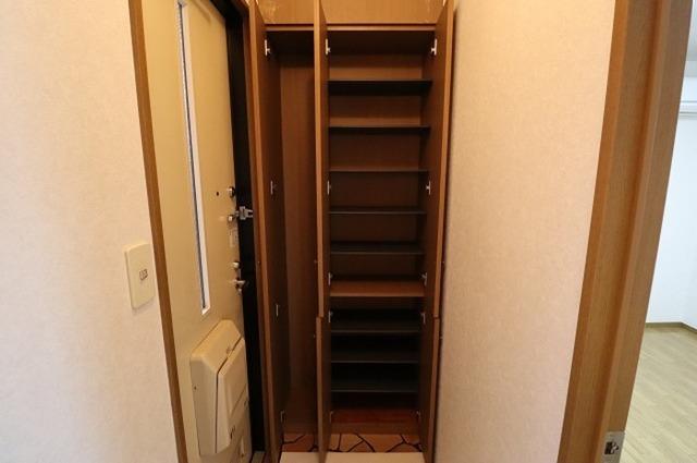 スクウェアガーデン　Ⅰ（101） 部屋画像