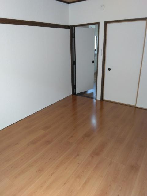 グランデュールタナカA棟（101） 室内