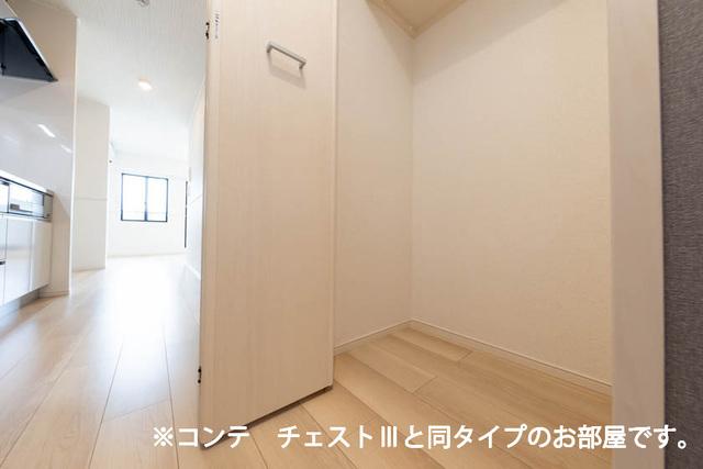 ヒカルサ熊谷久下ウエスト（202） 収納