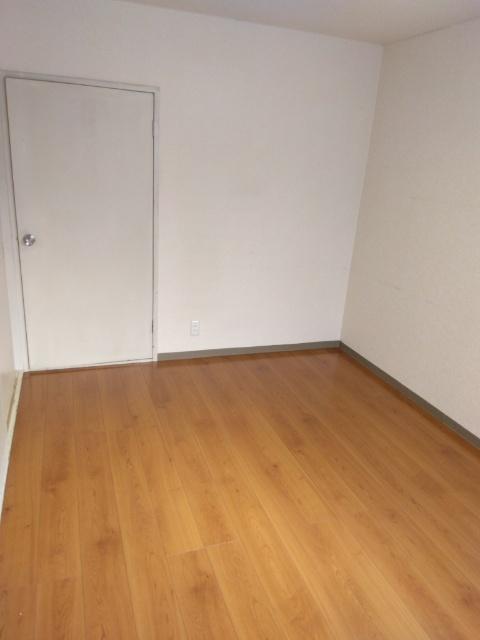 パピヨン坂戸（105） 室内