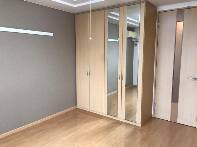 メゾングラース 室内