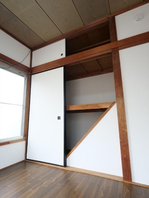 小川町飯田230-15　戸建て貸家 収納