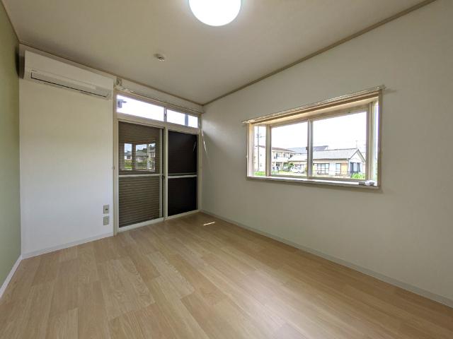 カーサ東松山C（108） 室内