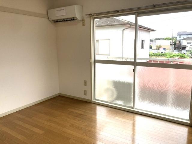 クレスト弐番館（206） 室内