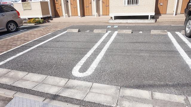 ラ・スペランツァ　Ａ（102） 駐車場