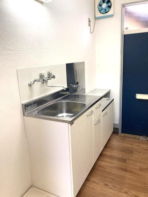 カーサ東松山C（107） キッチン
