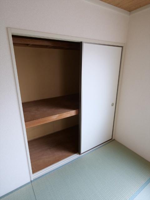 ファーブルA（102） 収納