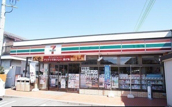 セブン-イレブン 毛呂山毛呂本：180m