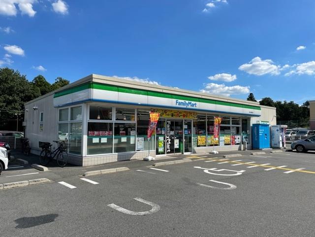 ファミリーマート：350m