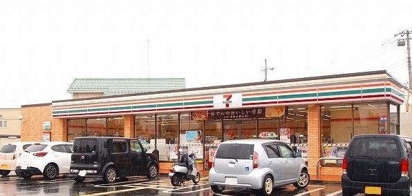 セブンイレブン肥塚4丁目店：300m