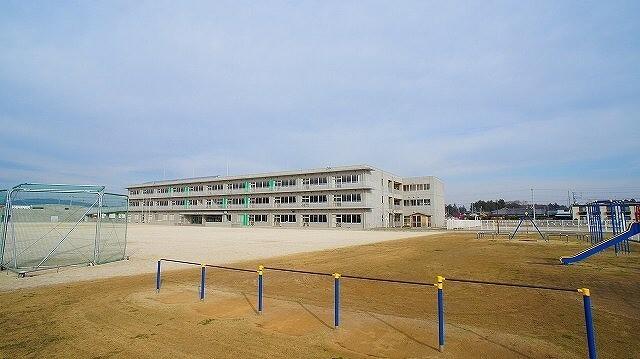 つきのわ小学校：1500m