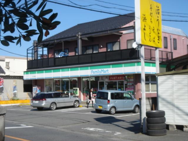 ファミリーマート：480m