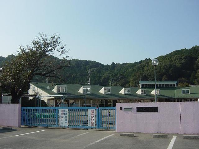 幼稚園：600m