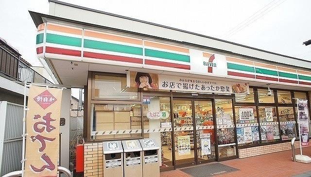 セブン-イレブン 毛呂山岩井店：270m