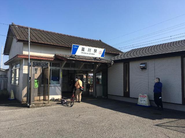 韮川駅(東武　伊勢崎線)：897m