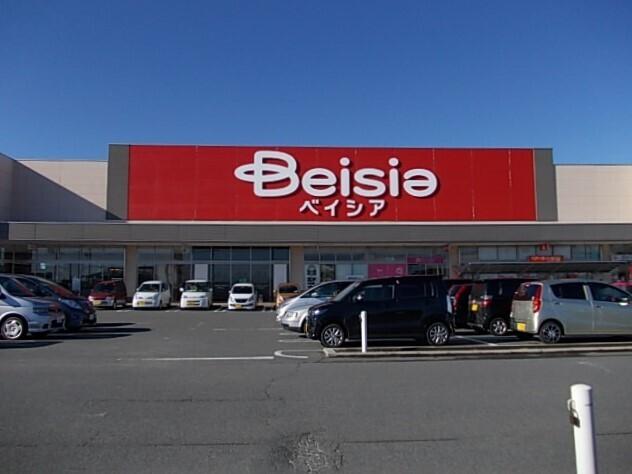 ベイシア川島インター店：1800m
