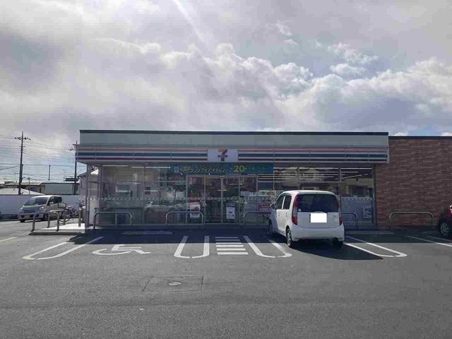 セブンイレブン熊谷第２北大通店：500m