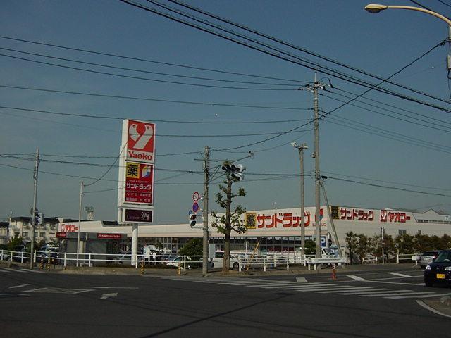ヤオコー深谷上野台店：1550m