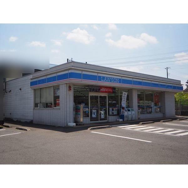 ファミリーマート嵐山むさし台店：239m