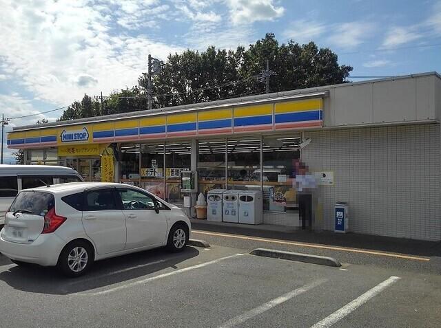 ミニストップ東松山上野本店：420m