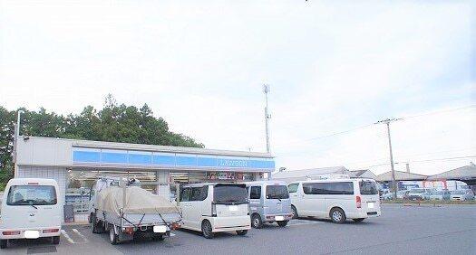 ローソン 日高原宿東店：400m