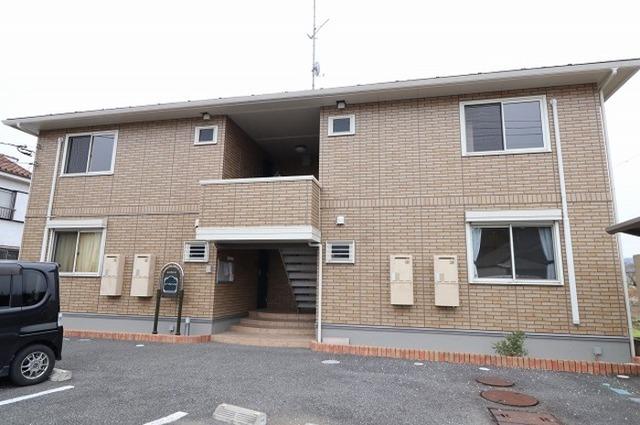 鉢形駅より徒歩10分 築19年7ヶ月 2階建の賃貸物件