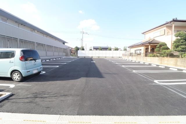 サクラソラ　Ａ（206） 駐車場