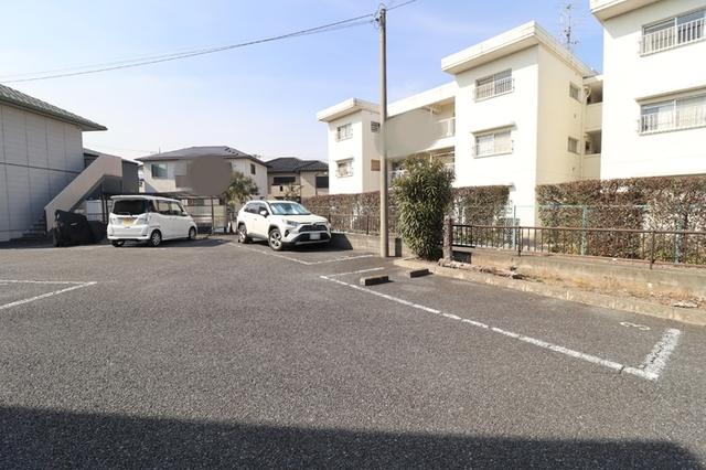 レオン　Ｂ（101） 駐車場
