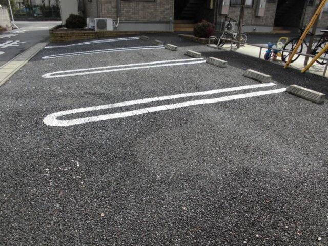 1ｓｔプレジオ（205） 駐車場
