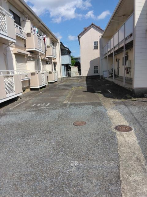 グランデュールタナカA棟（101） 駐車場