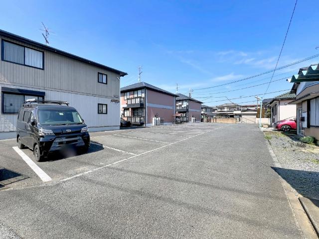 グランディール3（102） 駐車場