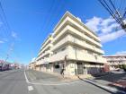 マンションいずみ外観1
