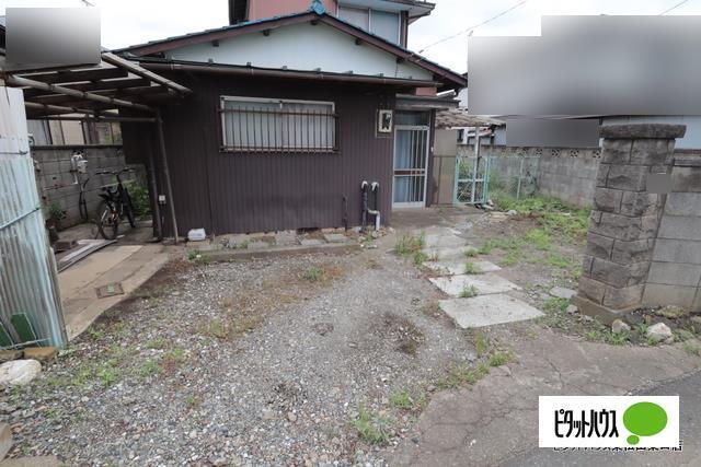 東松山市下野本中古戸建 駐車場