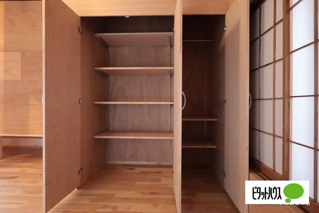 嵐山町志賀　ガレージ付中古戸建 収納