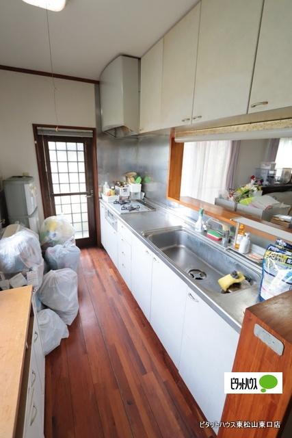 東松山市岡　中古平家建て キッチン