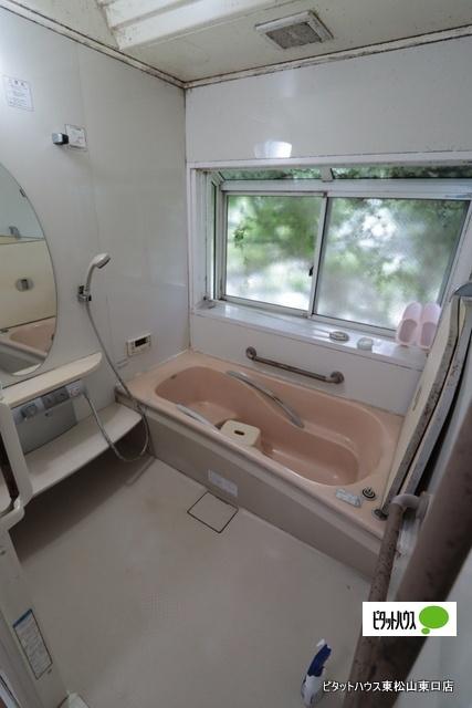 東松山市岡　中古平家建て バス／シャワー