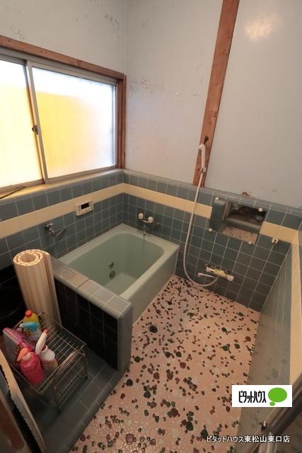 東松山市下野本中古戸建 バス／シャワー