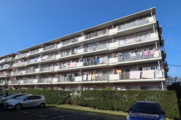 パークタウン五領第６団地10号棟 外観