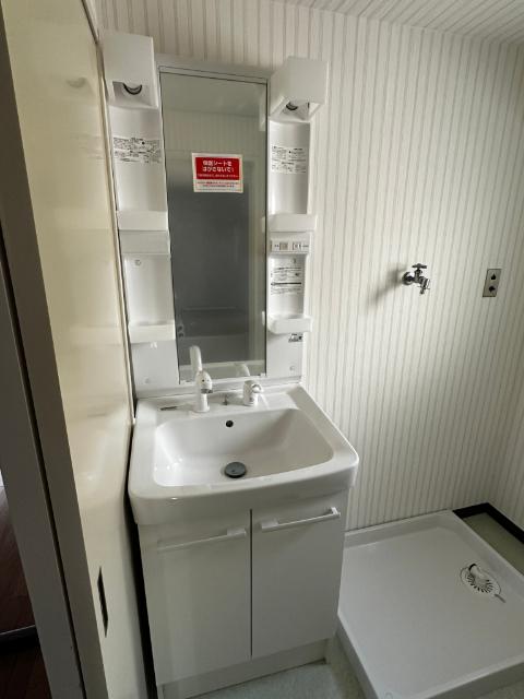 名古屋市中区金山マンション 洗面